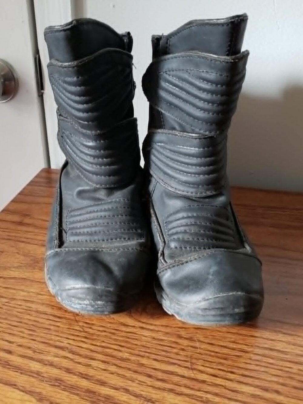 Divergent dauntless boots Movie Prop Leather and suede EU 38 and 39